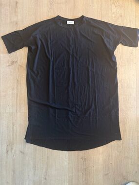 Freedom Company Black T-Shirt Dress Size Medium NWT Made In USA Short Sleeve